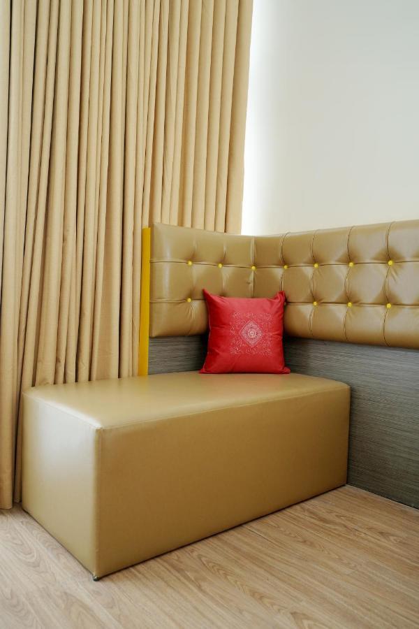 Ramada By Wyndham Yogyakarta Hotel Sleman  Exterior photo